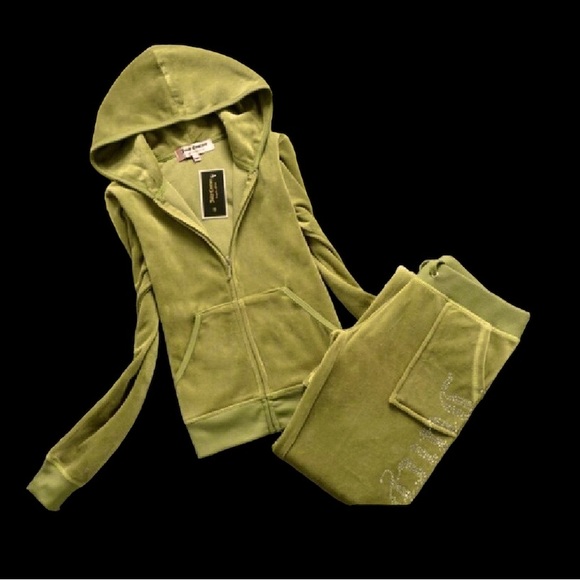 Juicy Couture Pants - BNWT Juicy Couture Tracksuit